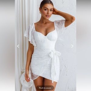 NWT Selfie Leslie Aphrodite Molded Bust Angel Sleeve Wrap Dress